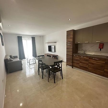Bright 1 Bedroom Apartment In Noah Apartments, Gzira מראה חיצוני תמונה
